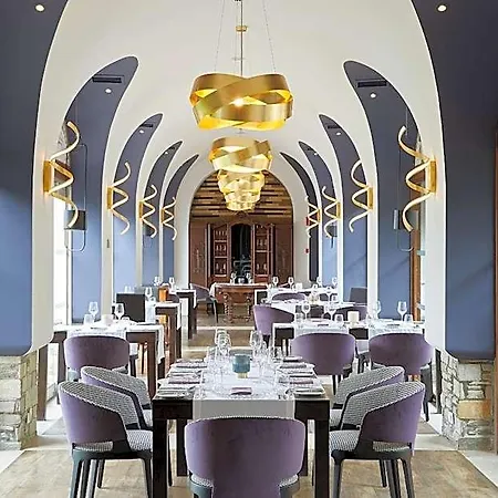 Eagles Palace - Small Luxury Of The World Amoliani