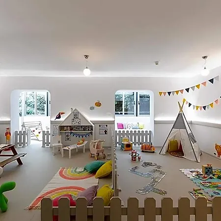 Eagles Palace - Small Luxury Of The World Amoliani