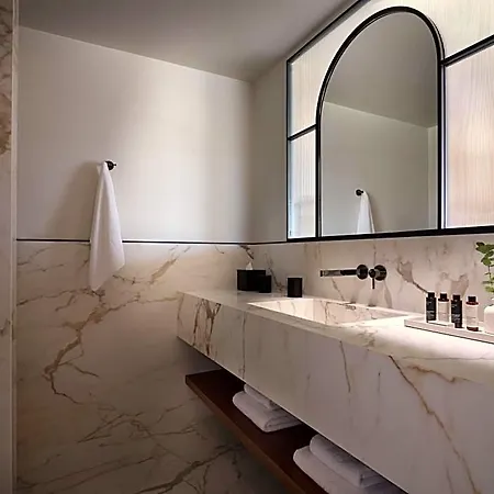Hotel Eagles Palace - Small Luxury Of The World Amoliani